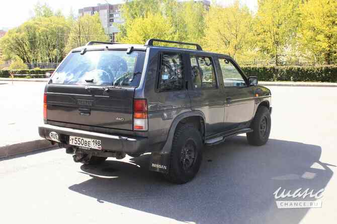 Nissan Terrano 1, 2,7TD 1993, МКПП Санкт-Петербург - изображение 5