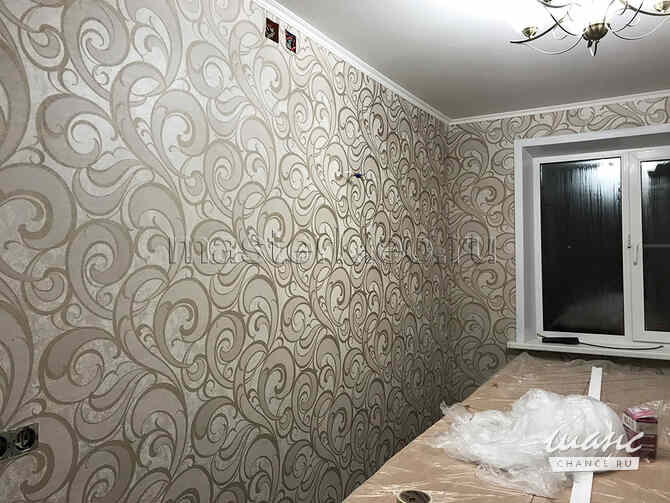 Наклейка обоев в квартирах домах и офисах Среднеуральск - изображение 1