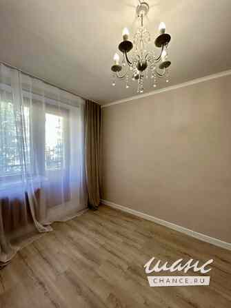 Продам комнату 12,50-11,90 м², в 5-комнатной квартире, этаж 3/12 Санкт-Петербург - изображение 1