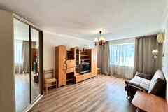 Сдам на Красной 2-комнатную квартиру на длительный срок, 55 м²