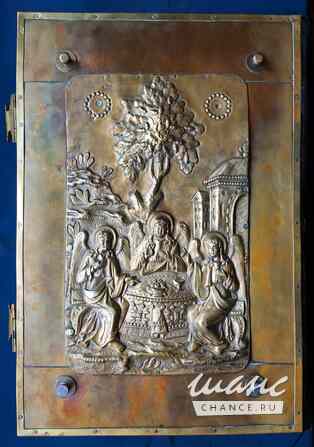 Старинное напрестольное Евангелие большого формата в окладе. Синодальная типография. Москва, 1903 г. Санкт-Петербург - изображение 2