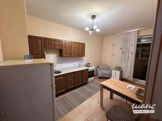 Сдам большую однокомнатную квартиру в новом доме. Москва - изображение 1