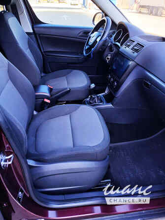 Skoda Yeti 2012 года МКПП красный металлик внедорожник Санкт-Петербург - изображение 8