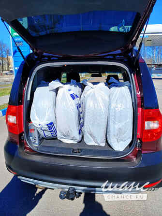 Skoda Yeti 2012 года МКПП красный металлик внедорожник Санкт-Петербург - изображение 9