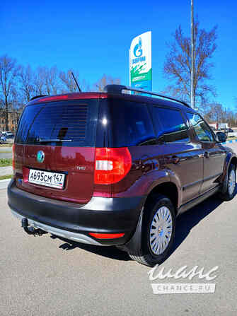 Skoda Yeti 2012 года МКПП красный металлик внедорожник Санкт-Петербург - изображение 5