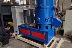 Агломератор для переработки пленки и тонкостенного пластика