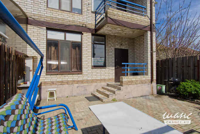 Трёхэтажный дом с террасой и красивым видом в развитом районе Краснодара Краснодар - изображение 2