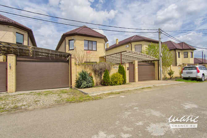 Просторный двухэтажный дом в развитом районе Краснодара Краснодар - изображение 1