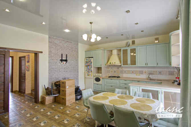 Просторный двухэтажный дом в развитом районе Краснодара Краснодар - изображение 3