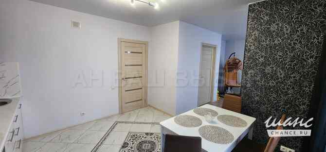 Продам 2-комнатную квартиру 56,8 м², этаж 1/4 Тюмень - изображение 3