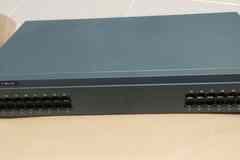 Avaya IP Office 500 V2 (IP500 V2) профессиональная гибридная IP-АТС