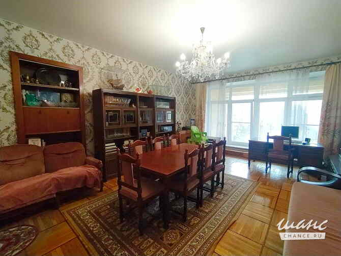 Продам 3-комнатную квартиру 136.2 м², этаж 4/7 Санкт-Петербург - изображение 2