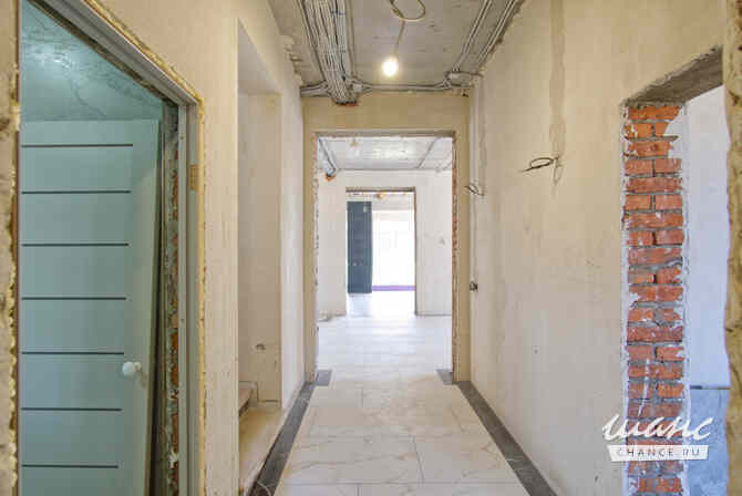 Двухэтажный дом с бассейном в развитом районе Краснодара Краснодар - изображение 2