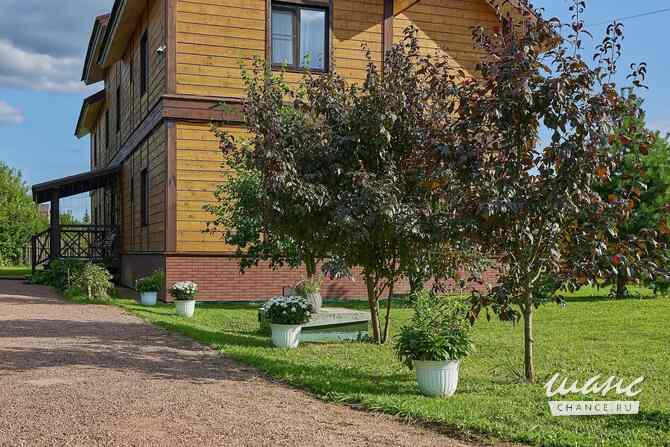 Дом 350 м², 107А Гатчина - изображение 1