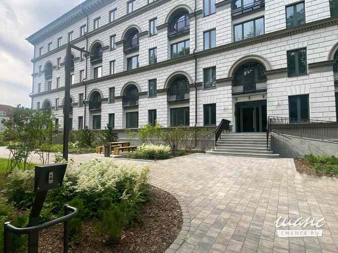 2-к квартира, 84.1 м², этаж 1/6 Санкт-Петербург - изображение 1