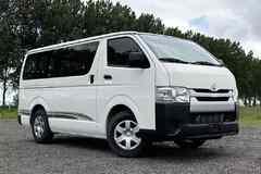 Toyota Hiace 2023 года manual transmission