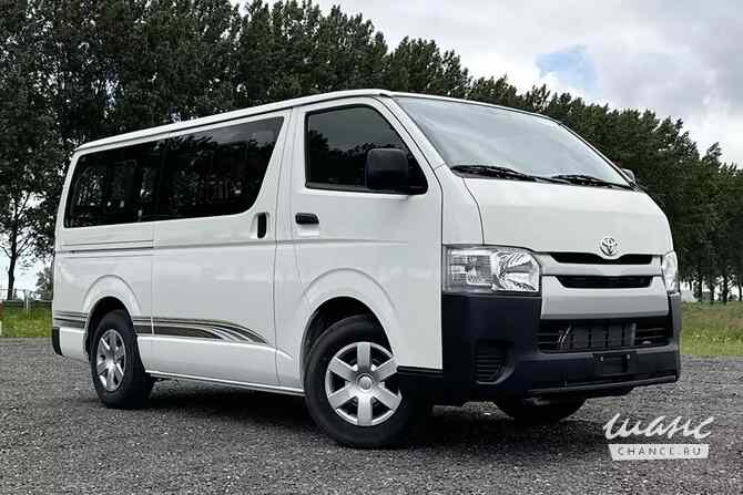 Toyota Hiace 2023 года manual transmission Москва - изображение 1