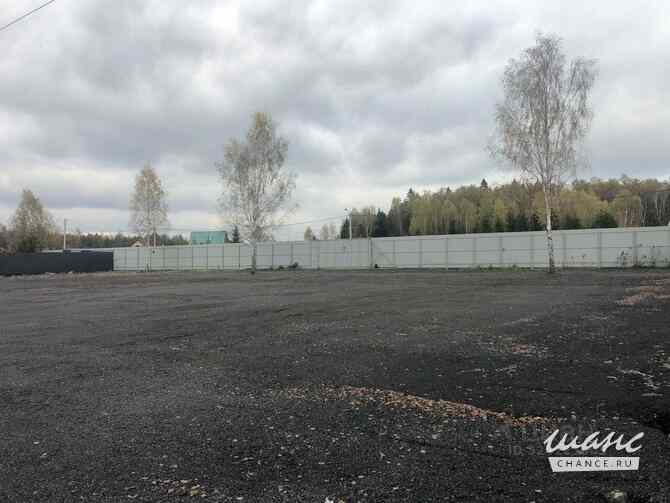 Сдаю участок 1400 м2 под стр-во временных сооружений (складов, ангаров). Собств-к Санкт-Петербург - изображение 1