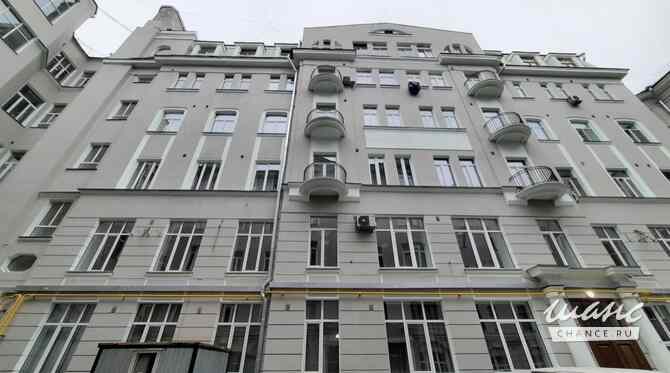 6-к квартира, 241 м², этаж 6/6 Москва - изображение 1