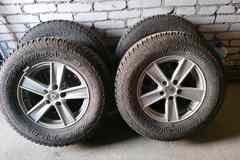 Колеса Yokohama 235/70 R16 мало б/у