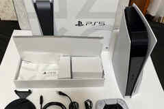 Продаю игровую приставку Sony PlayStation 5 (PS5) 1 ТБ