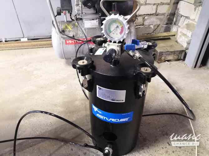 Продаю клеевую координатную машину с программным управлением CN-GLUER 70100. Кострома - изображение 4