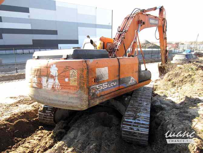 Гусеничный экскаватор Doosan 255, 2011 г, 2 ковша + молот Санкт-Петербург - изображение 2