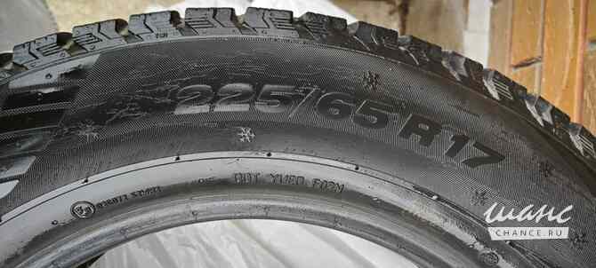 Шины зимние Viatti Bosco S/T 225/65 R17, б/у Москва - изображение 2